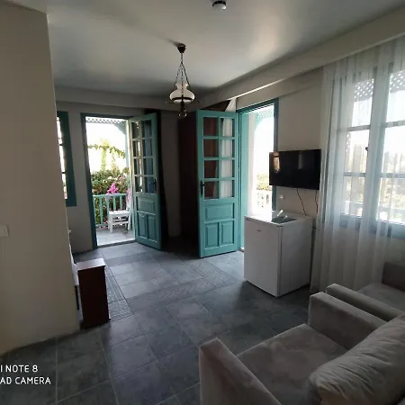 Silent Turkuaz Hotel